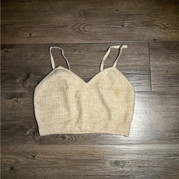 H&M Tops - medium cream/brown top